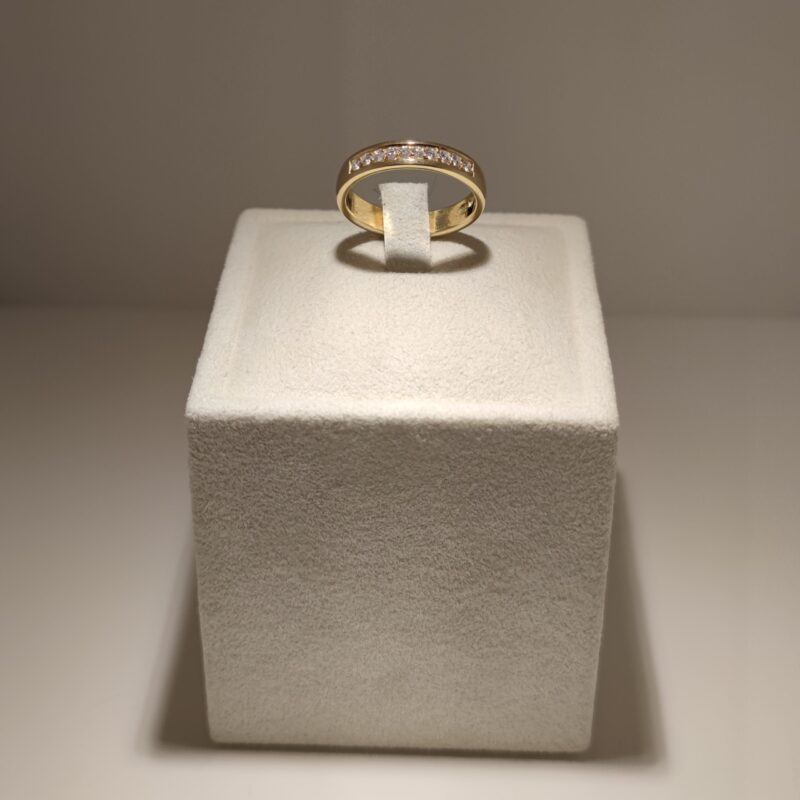 Engelbert Alliansring 10x0,01ct (0,20ct)